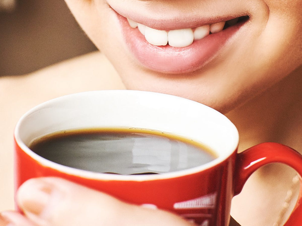 MACQUEZA REVIEW: A Coffee Lover's Smile Lab Journey to Whiter Teeth